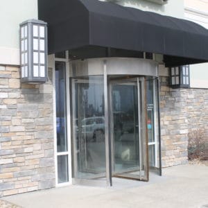 Thumbnail of http://Retail%20Storefront%20with%20revolving%20doors